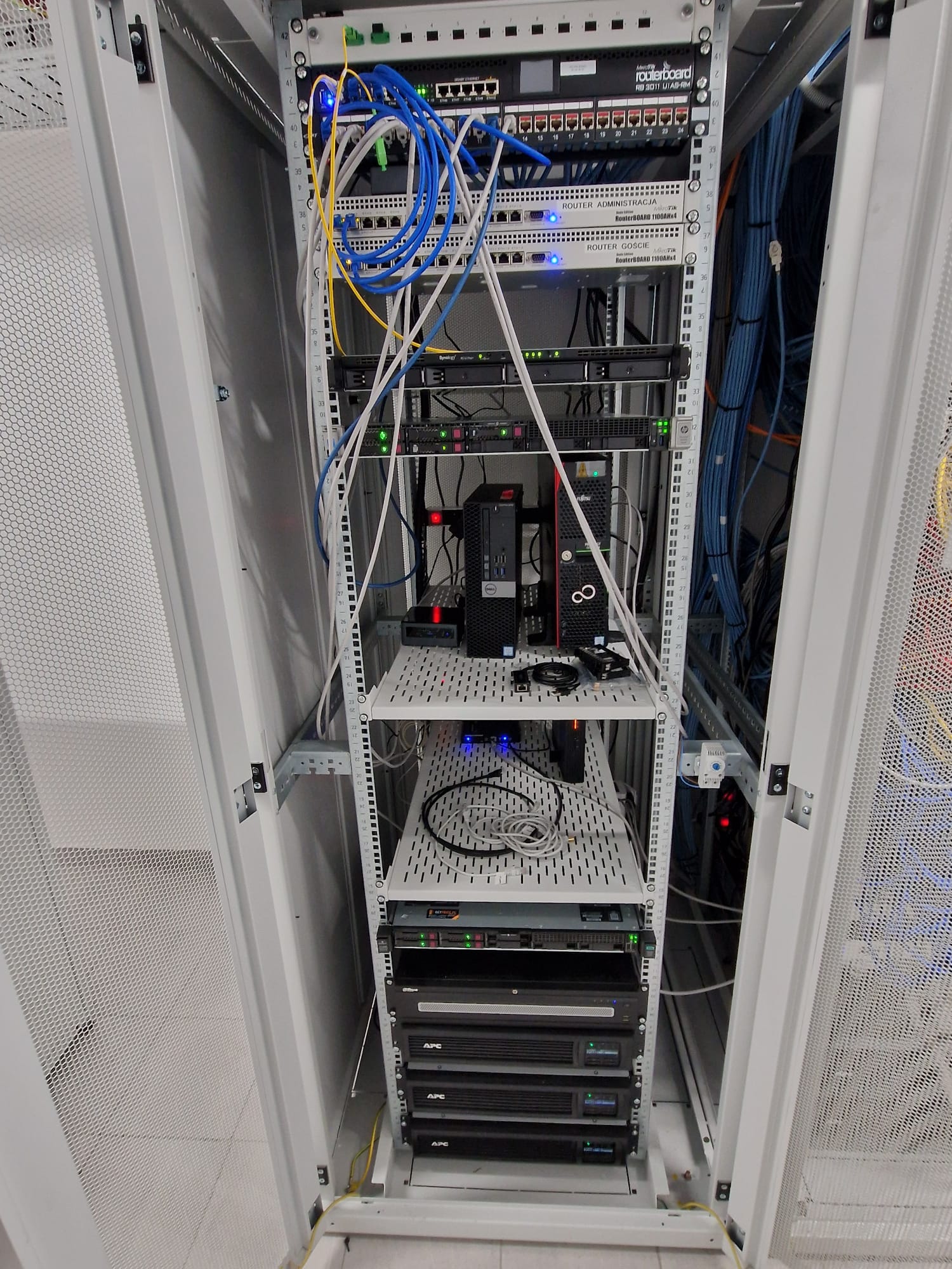 obrazek przedstawiający instalacje